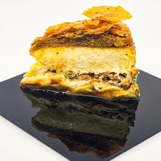 Baklava cheesecake